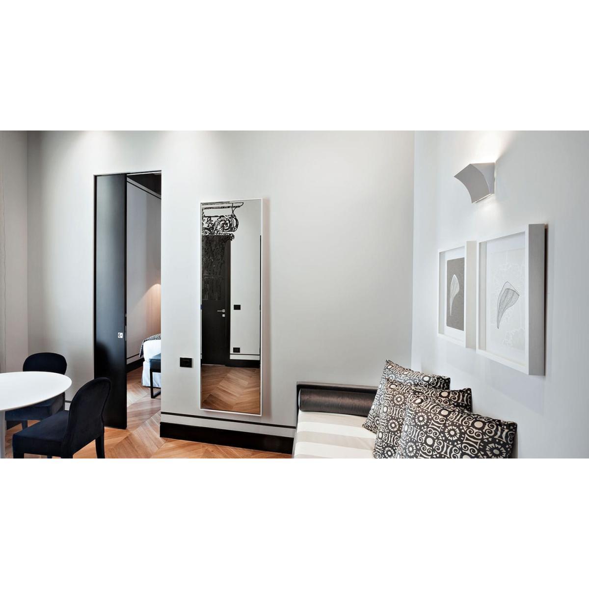 Pochette Up / Down LED Wall light - / Up & down lighting by Flos Metal – image 3