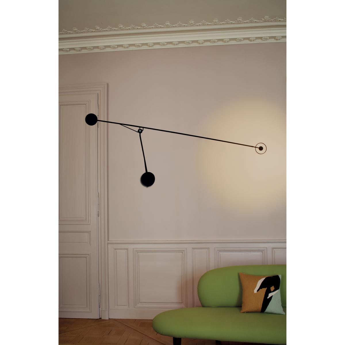 Aaro LED Wall light - / L 155 cm - Mobile arm by DCW éditions Black – image 5