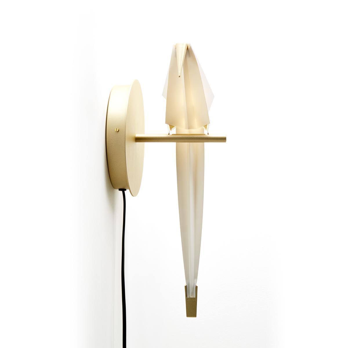 Perch Light Large Wall light with plug - LED / Main supply by Moooi White/Gold/Metal – image 3