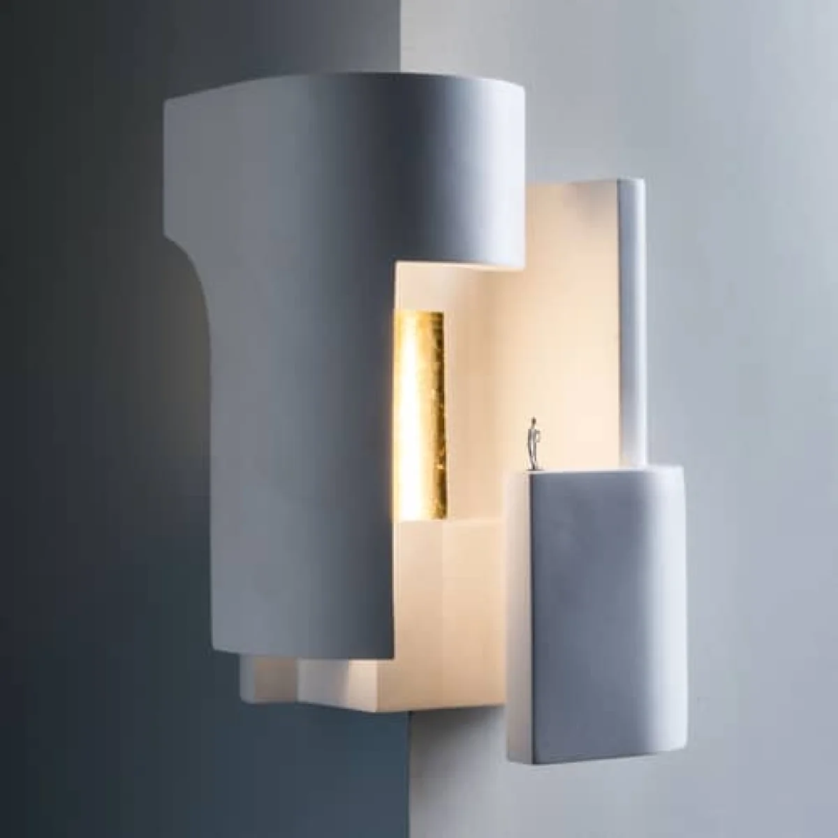 d'angle Soul Wall light stone white gold / LED - Plaster & gold leaf - DCW éditions – image 2
