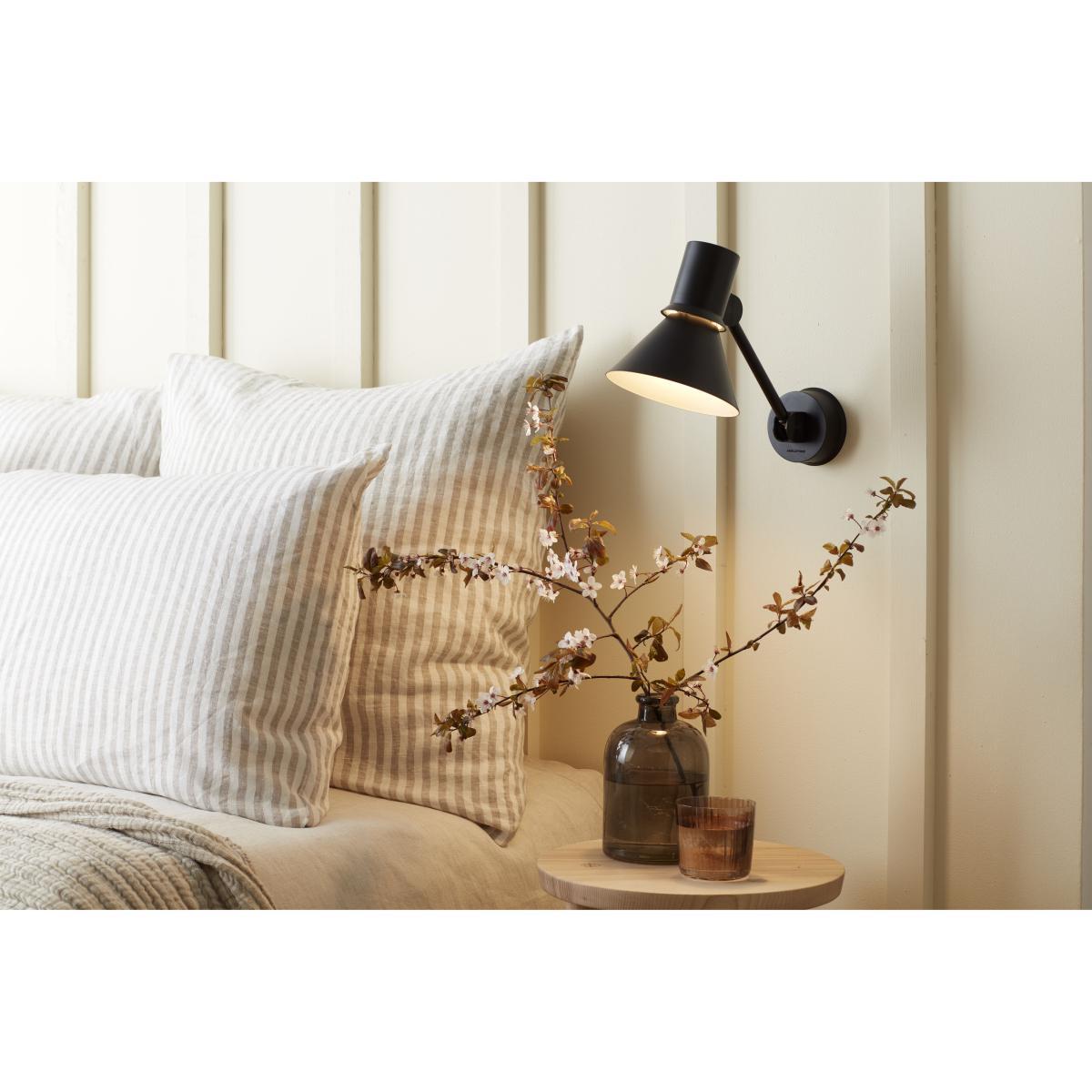 Type 80 W2 Wall light with plug - / Articulated arm - Mains power by Anglepoise Black – image 4