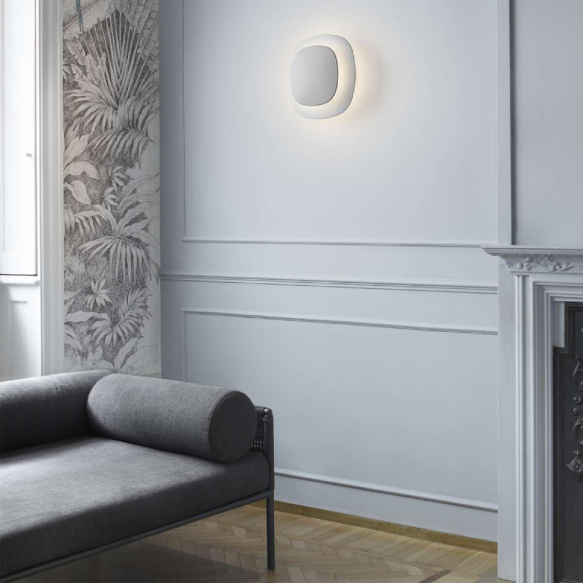Luceplan Luthien wall lamp White 2700 kelvin – image 4