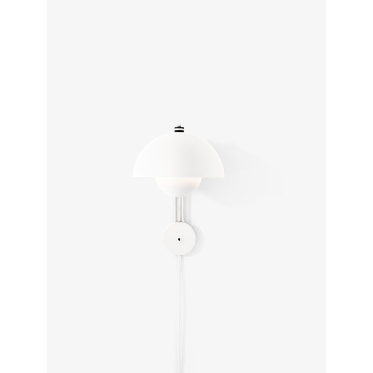 &Tradition Flowerpot wall lamp VP8 Matte white – image 2