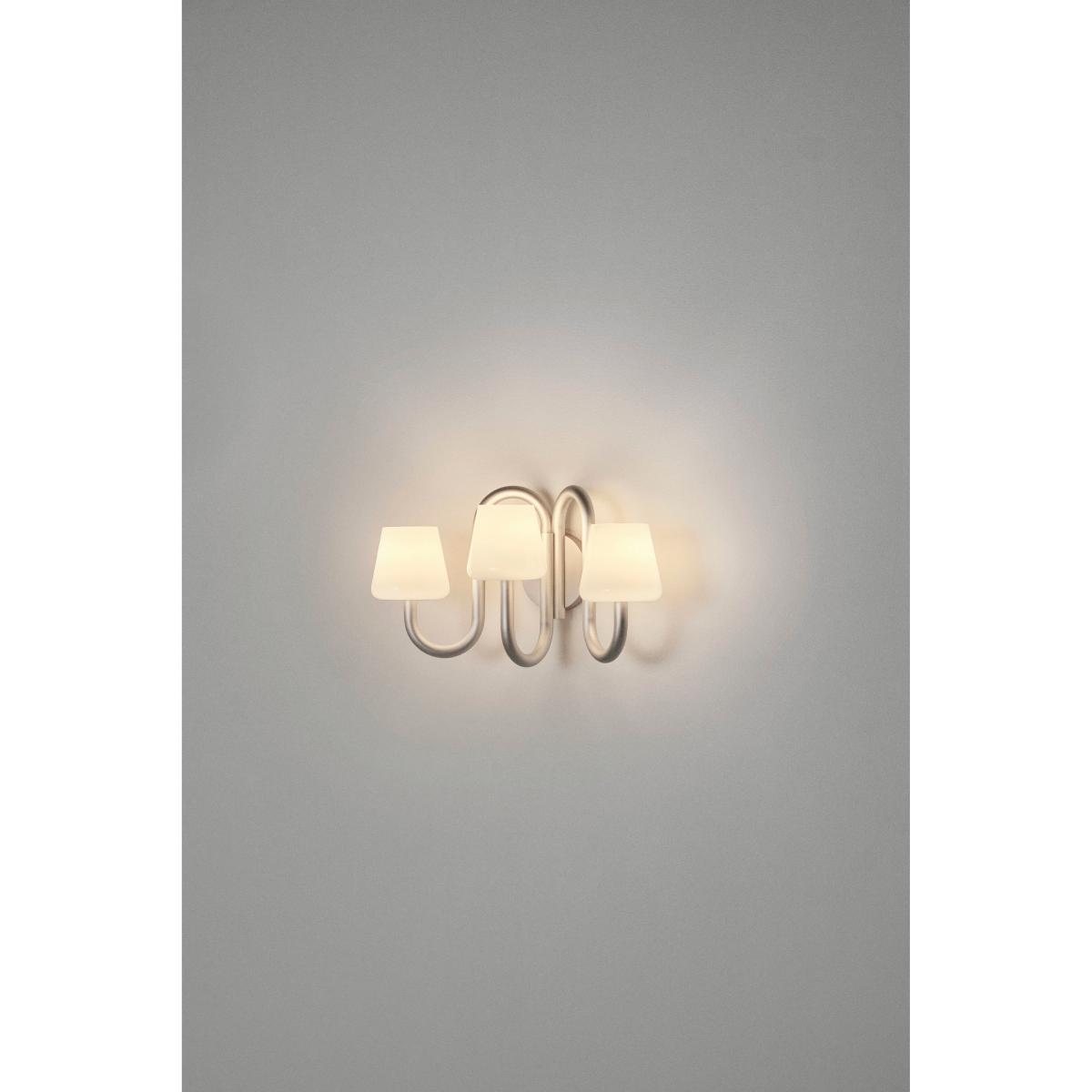HAY Apollo wall lamp White opal – image 6