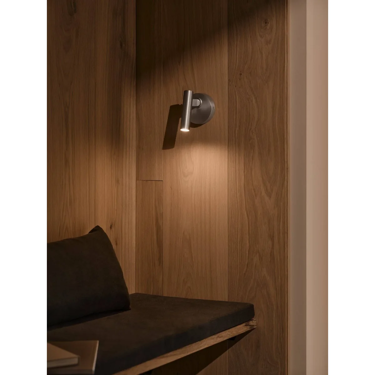 Design For The People Makoto wall lamp Satin chrome 13 cm – image 4