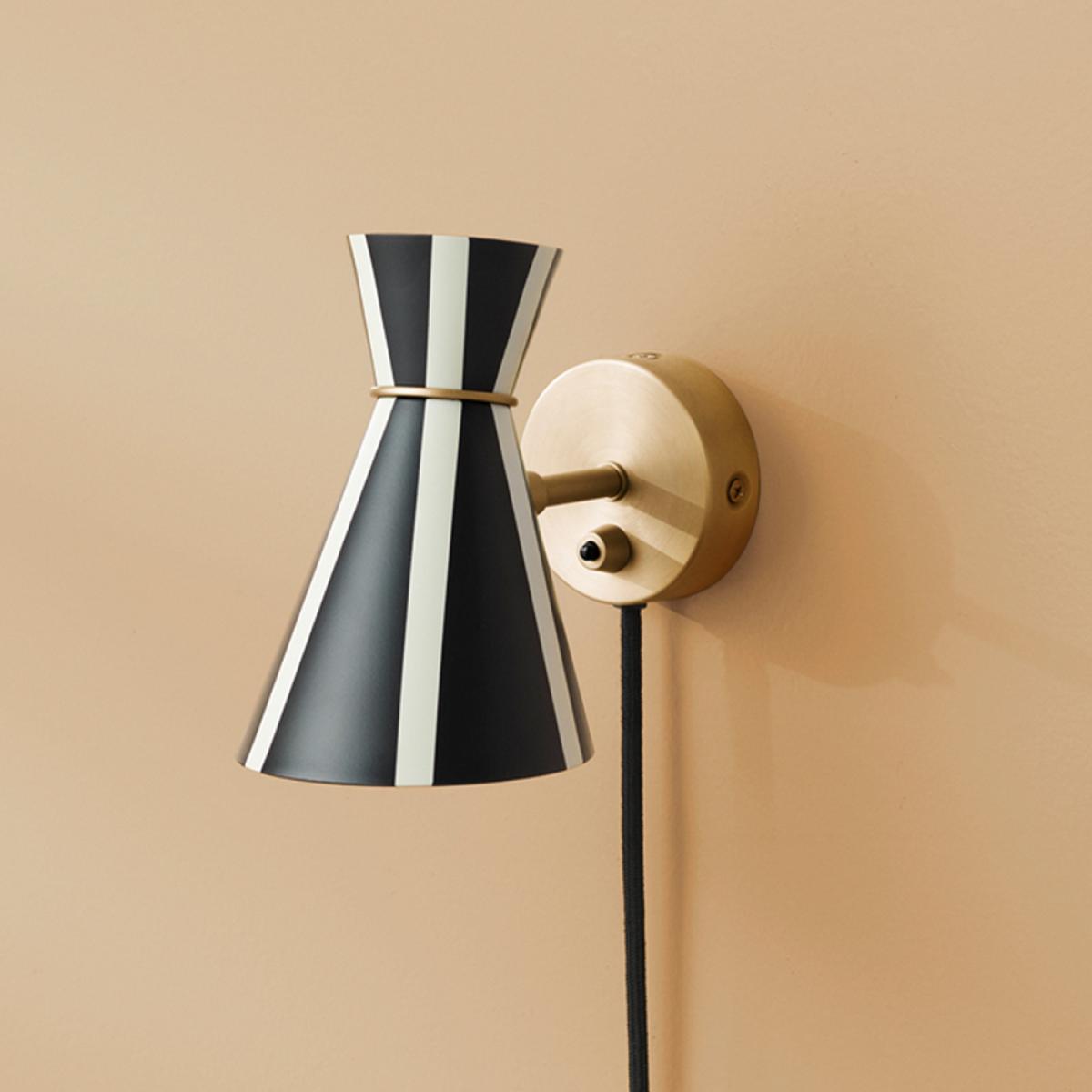 Warm Nordic Bloom wall lamp Black noir/warm white stripe – image 3