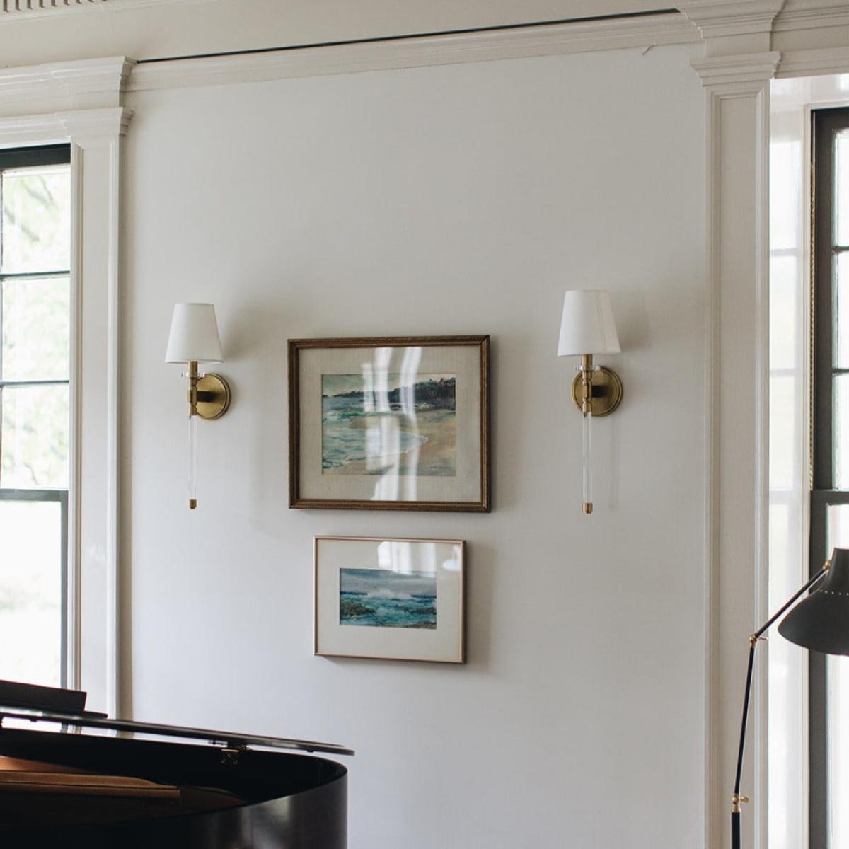 Hudson Valley Lighting Blixen 1 Light Wall Sconce in Aged Brass – image 5