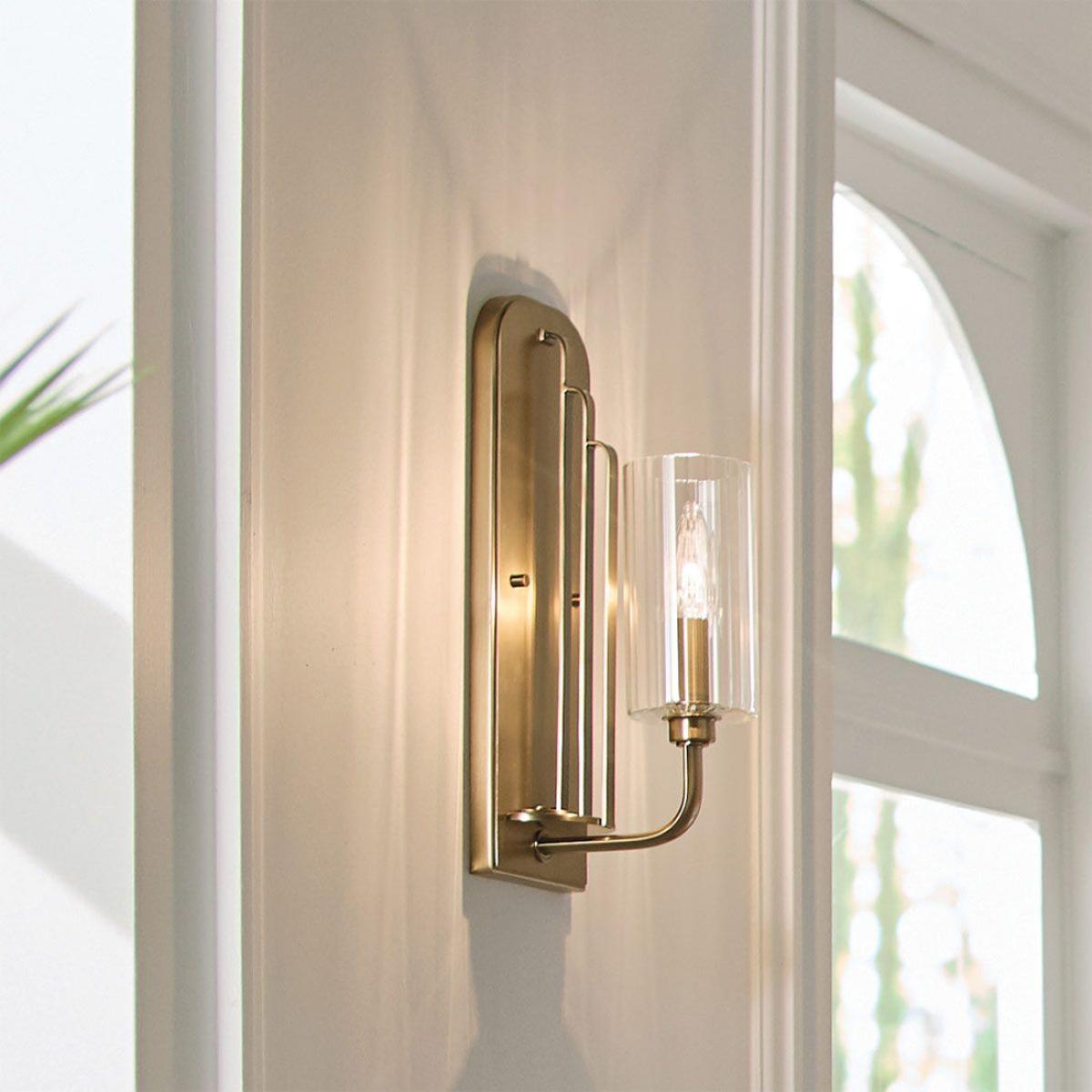 Quintiesse Kimrose 1 Light Wall Light – image 6