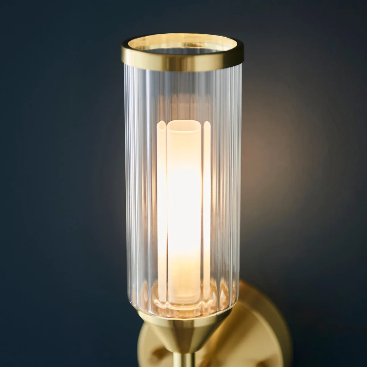 Botero Wall Light Satin Brass – image 6