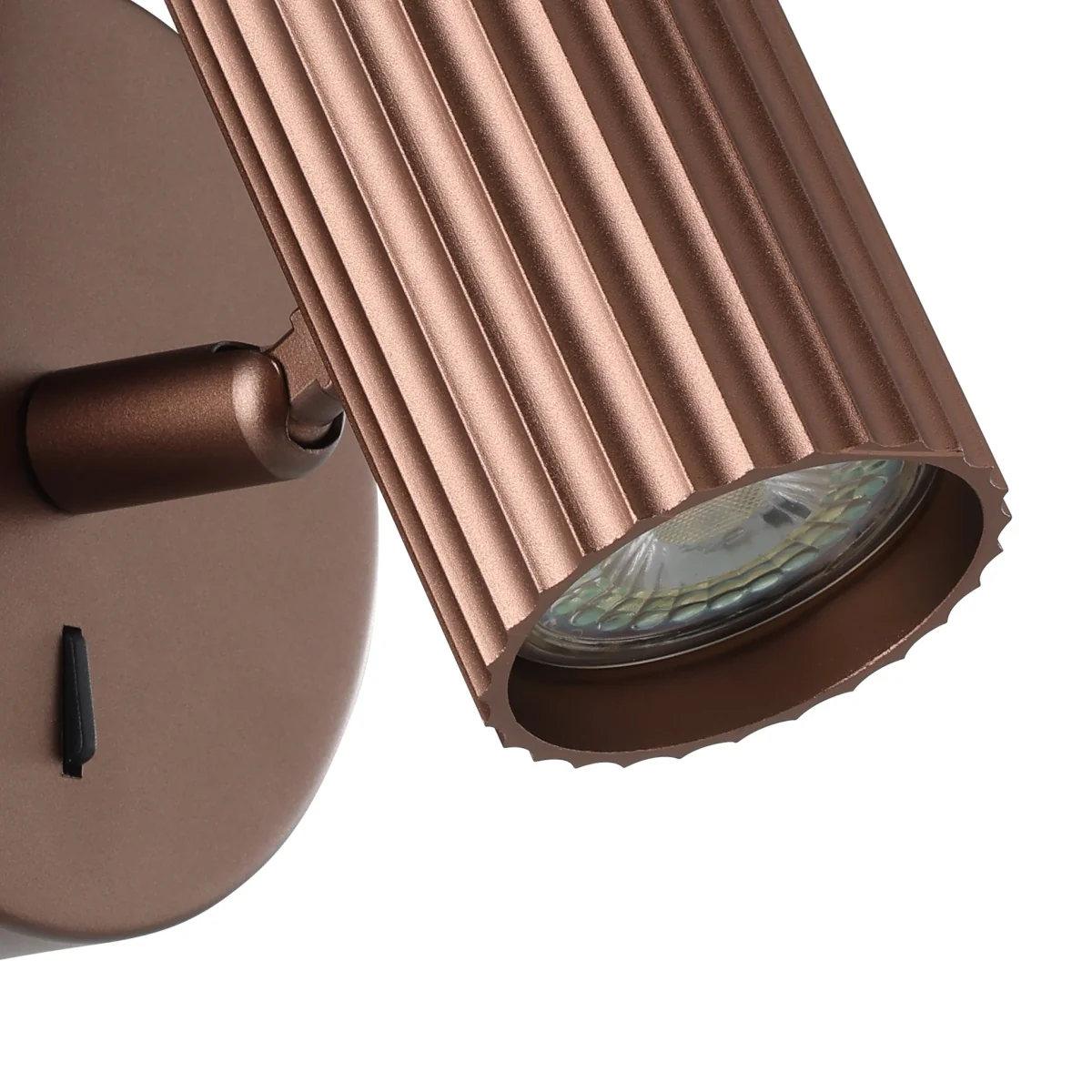 Portillo Bronze Wall Light – image 4