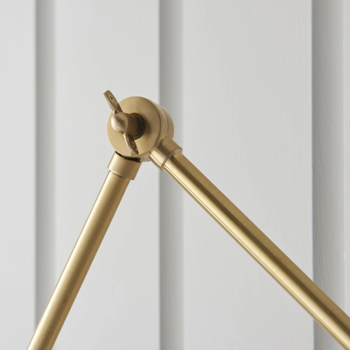 Lehal Swing Arm Wall Light Brass – image 4