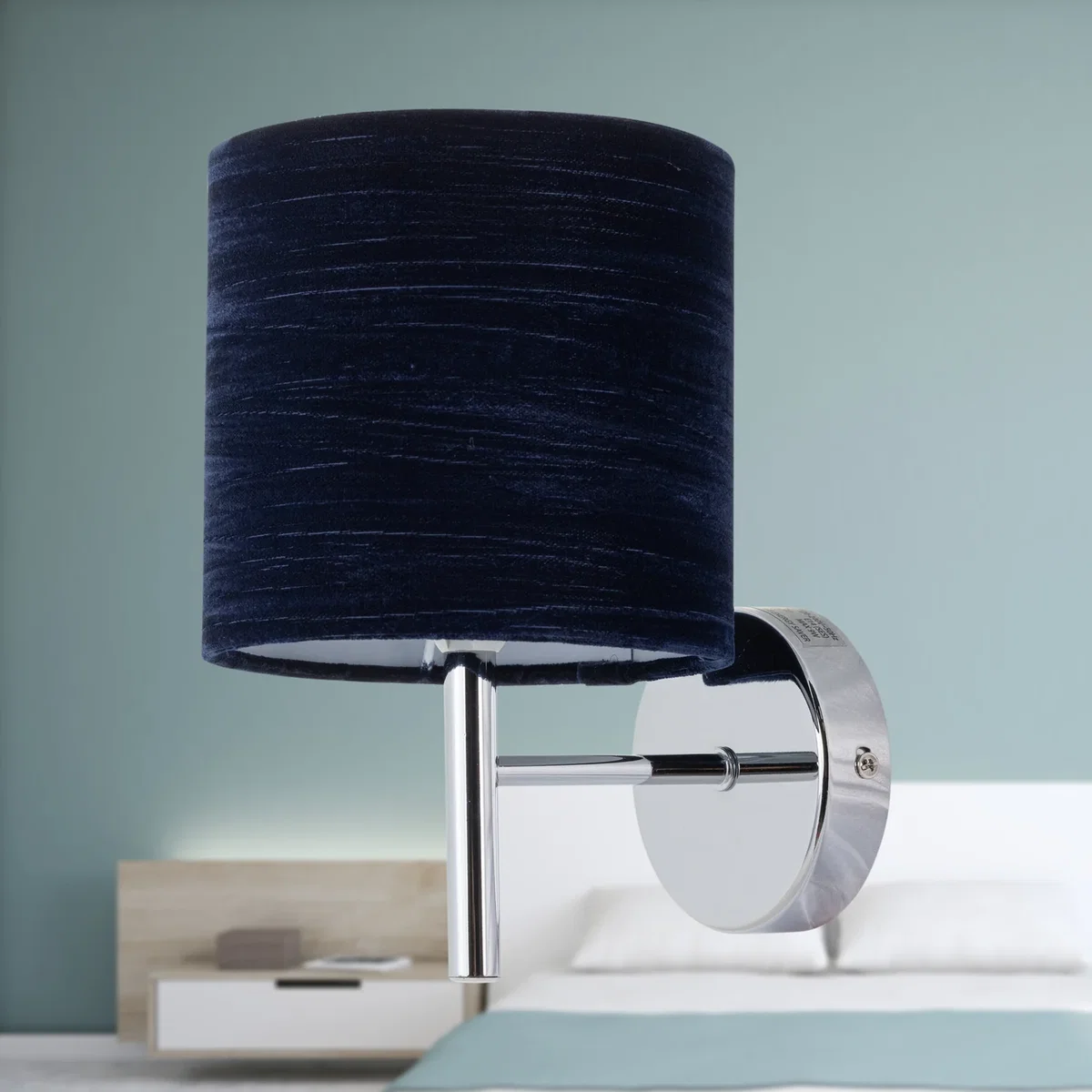 Brea Chrome Wall Light With Navy Blue Crushed Velvet Shade - Chrome & Blue – image 3
