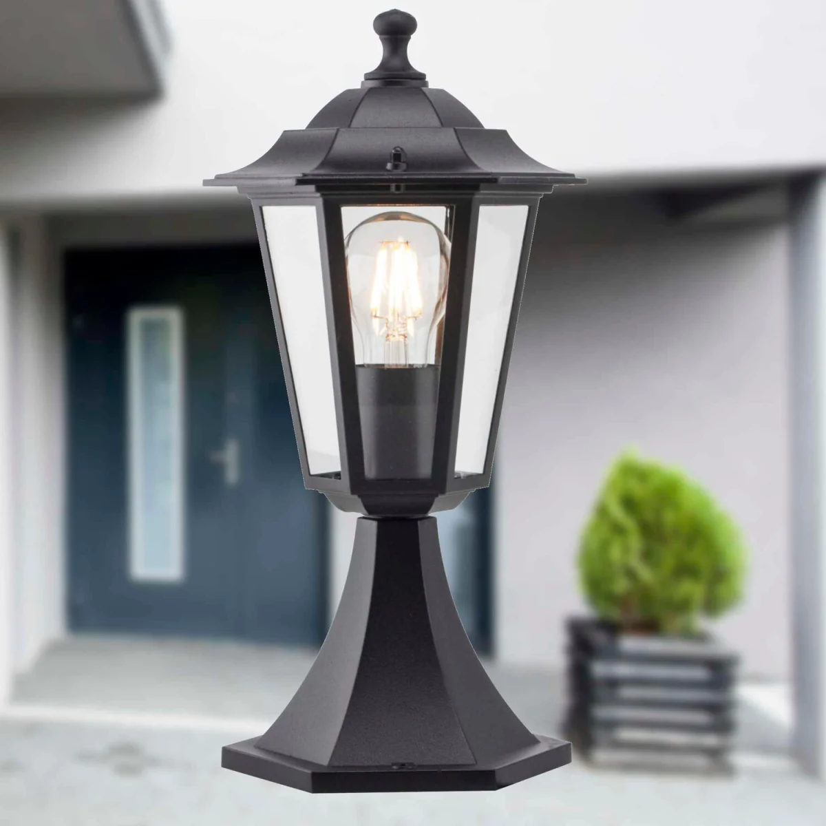 Eversham Outdoor Post Light - Matt Black And Clear Glass – image 4