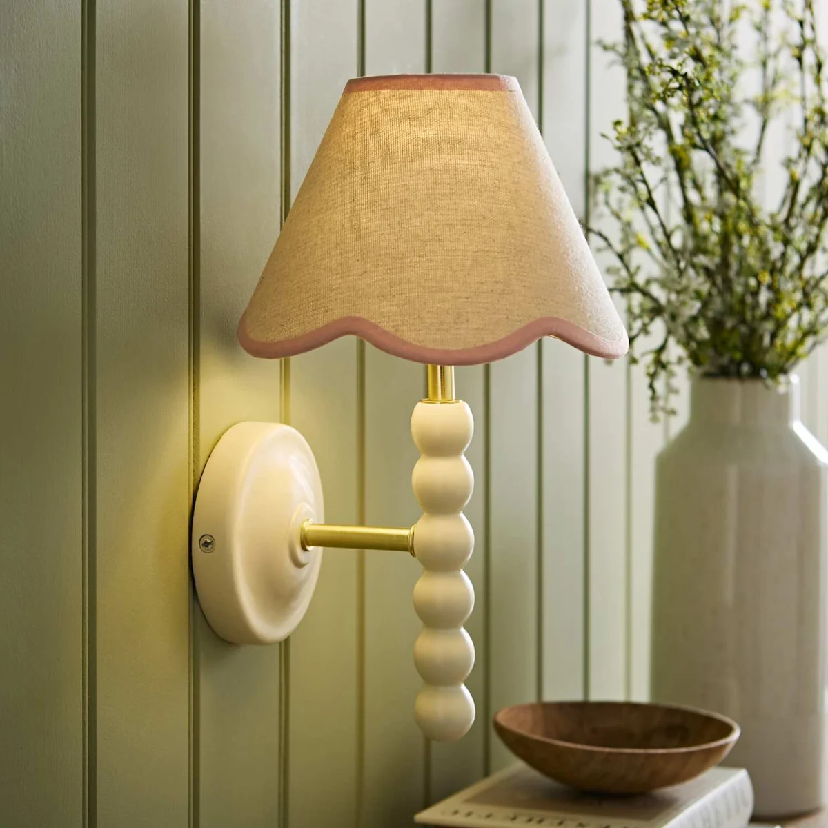 Bobbin Cream Wall Light with Trim Scallop Shade - Rose Pink / 11cm – image 3