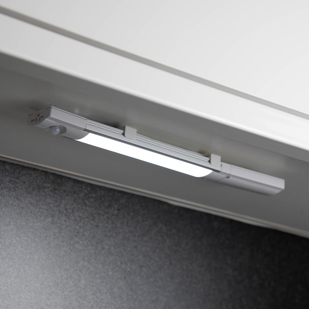LED Cool White 28cm PIR Bar Light - White – image 4