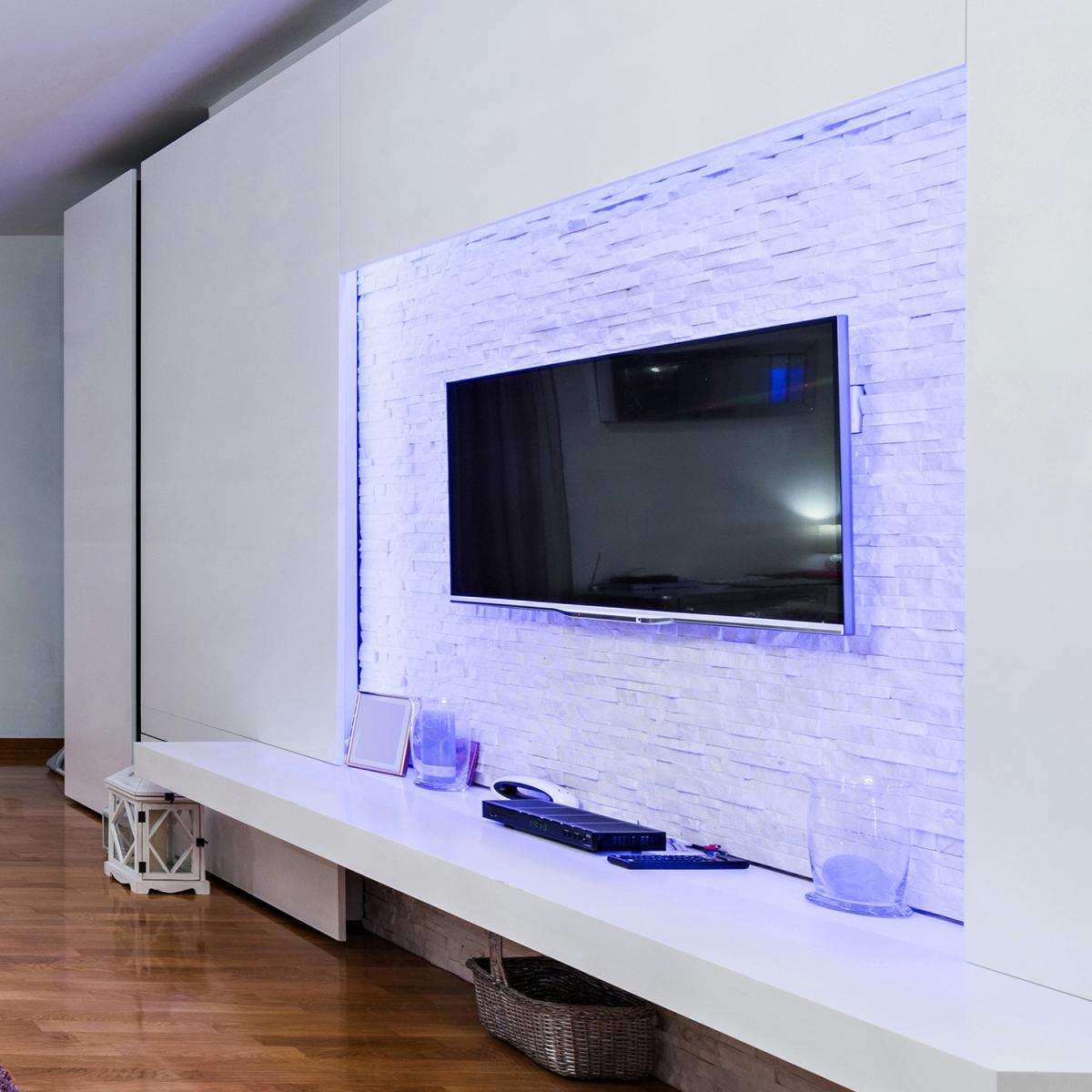 RGB 3m LED Silicone Coated Strip Light - White – image 4