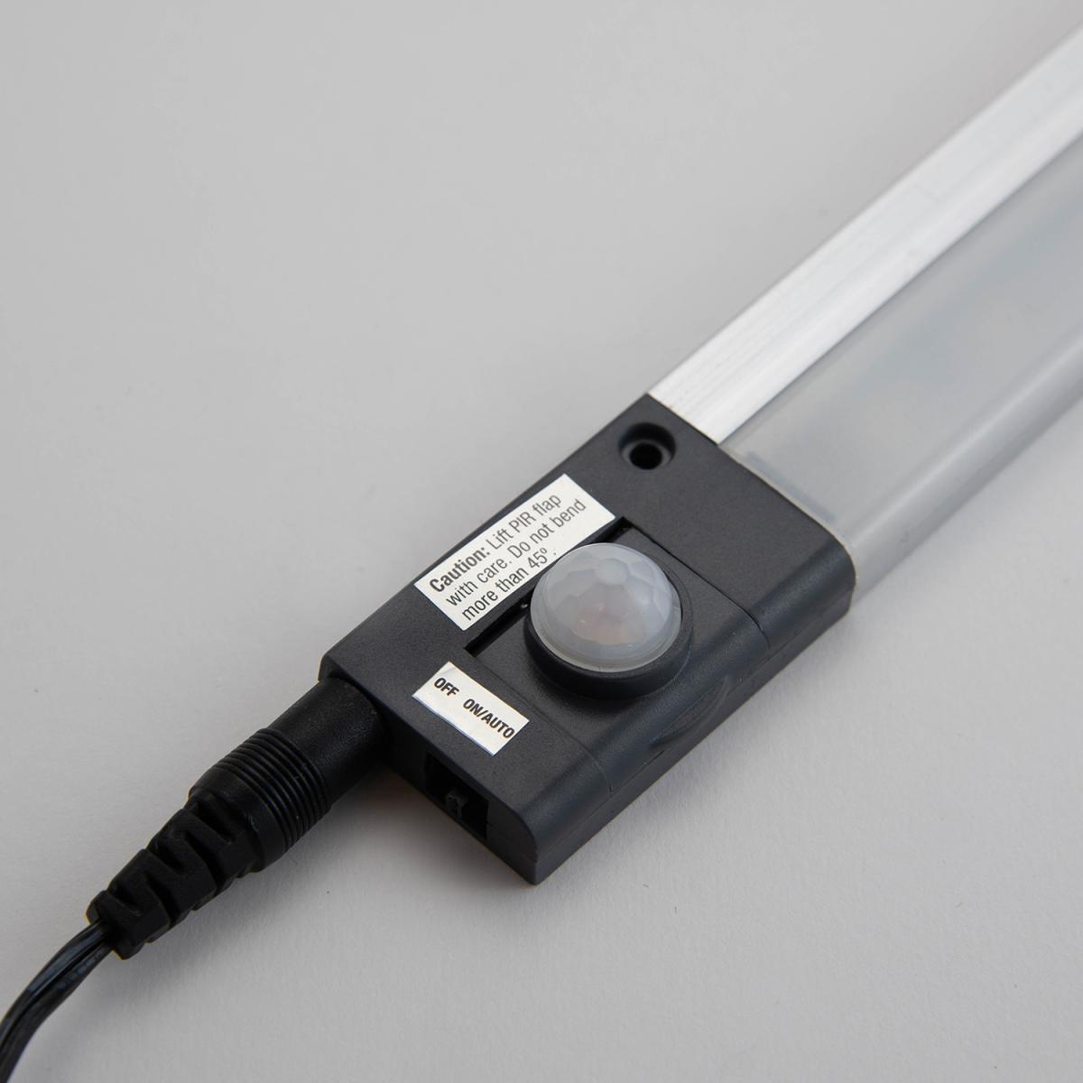 LED Cool White PIR Bar Light 34cm - White – image 5