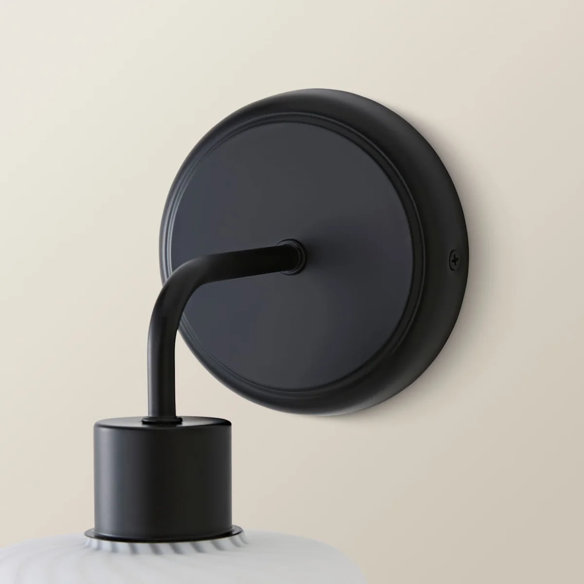 Emery Swirl Glass Wall Light - Black / 0.57kg – image 1