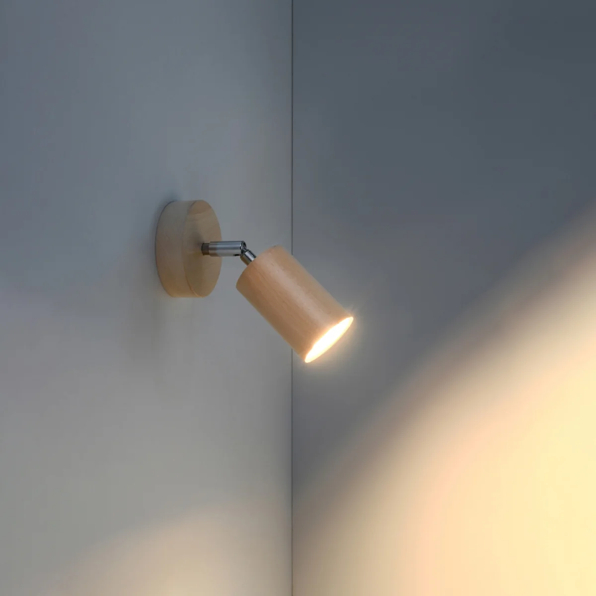 Wall lamp BERG natural wood - natural wood – image 3