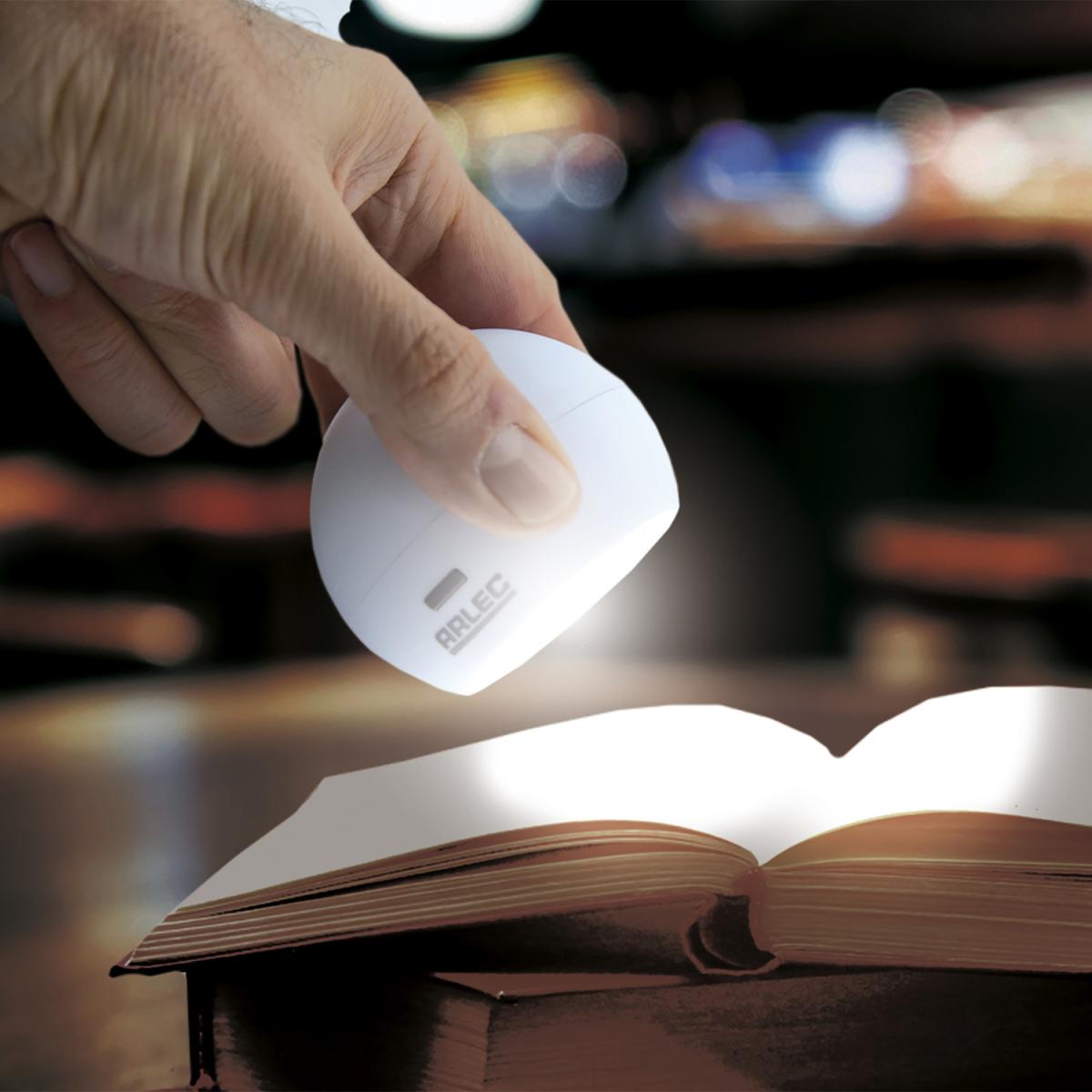 Cool White Directional LED Nightlight - White – image 7