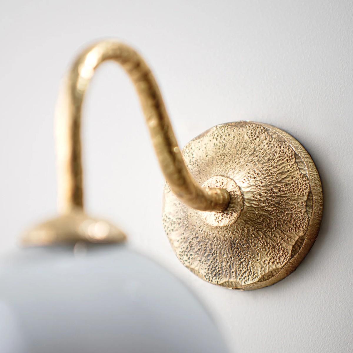 Porta Romana | Evelyn Wall Light – image 4