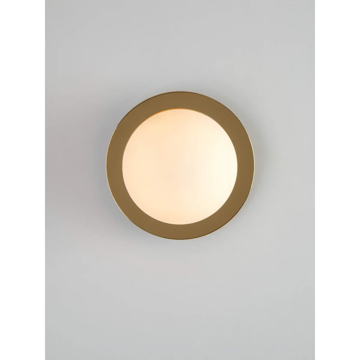 Dimmable Wall Lamp Opal – image 2