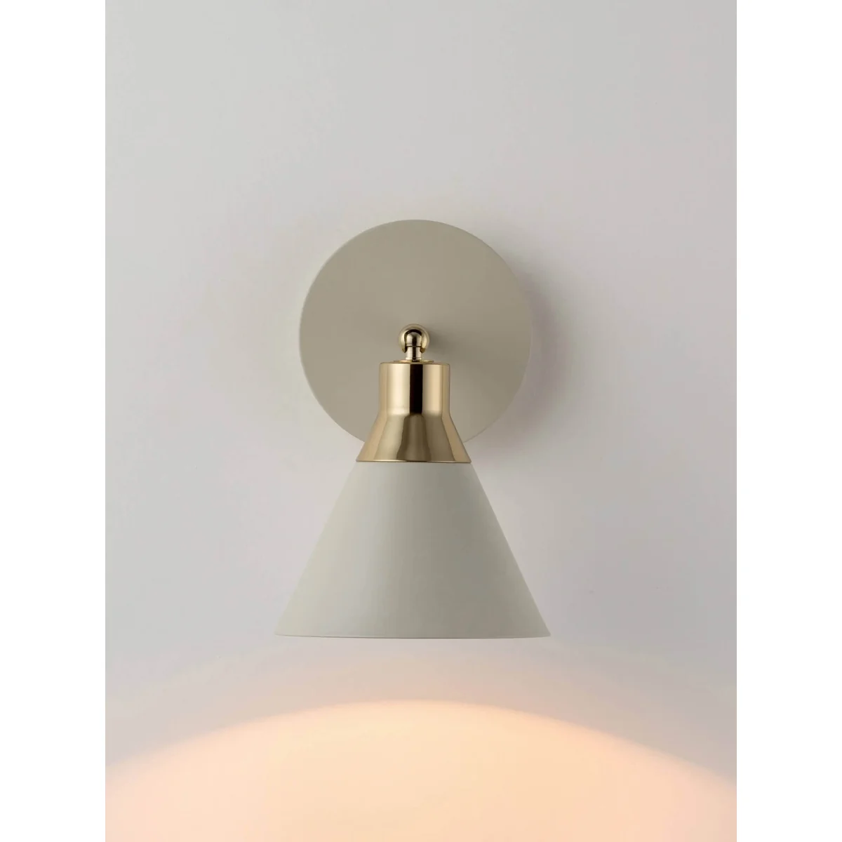 Wall Lamp Cone – image 3