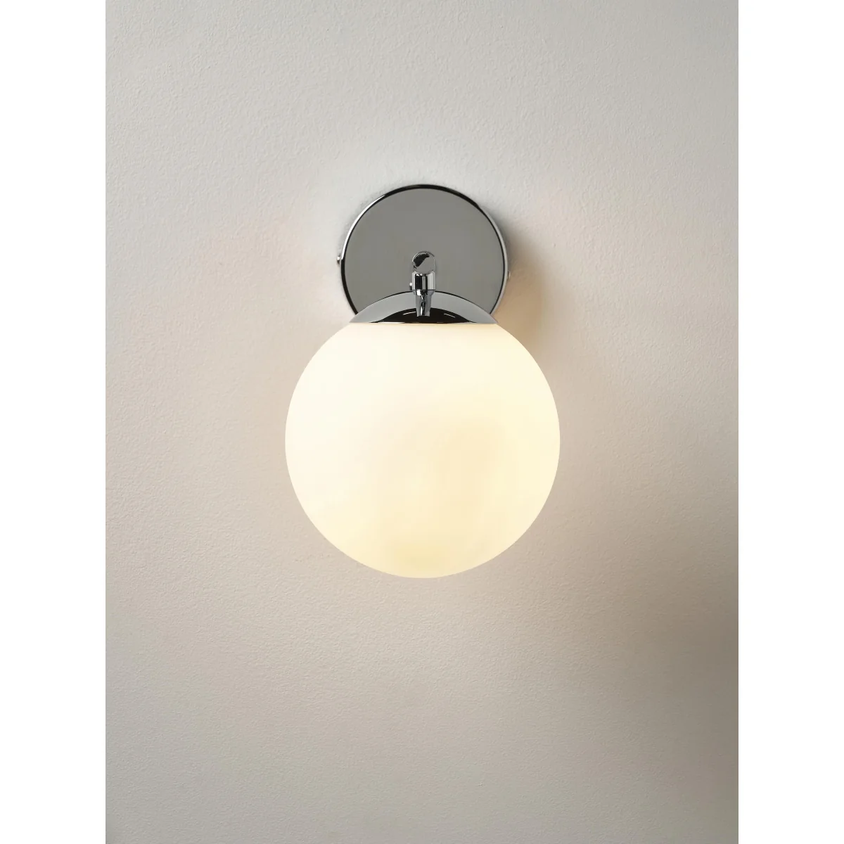 Opal Glass Wall Lamp Atlanta – image 3