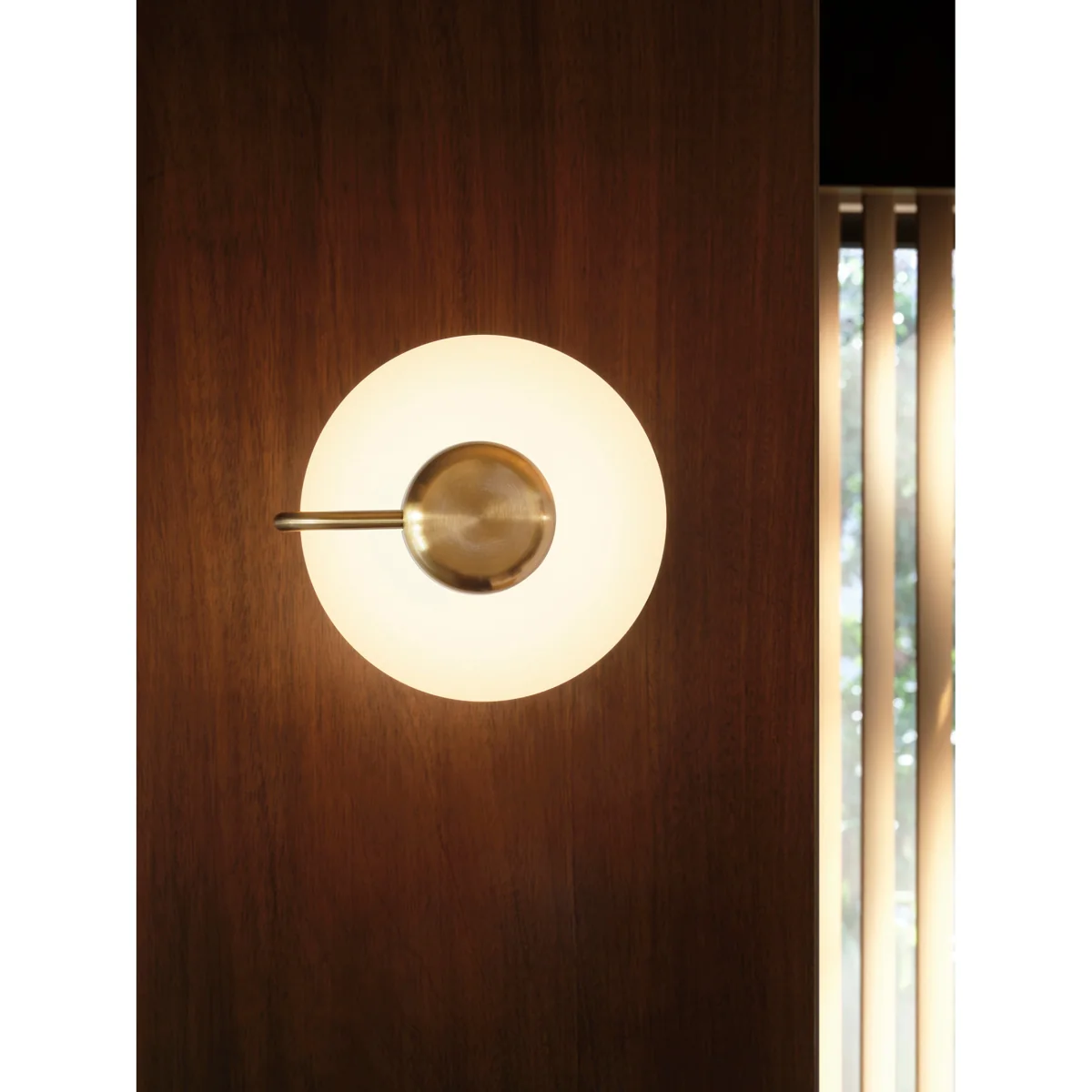 Dimmable LED Wall Lamp Tratto – image 3