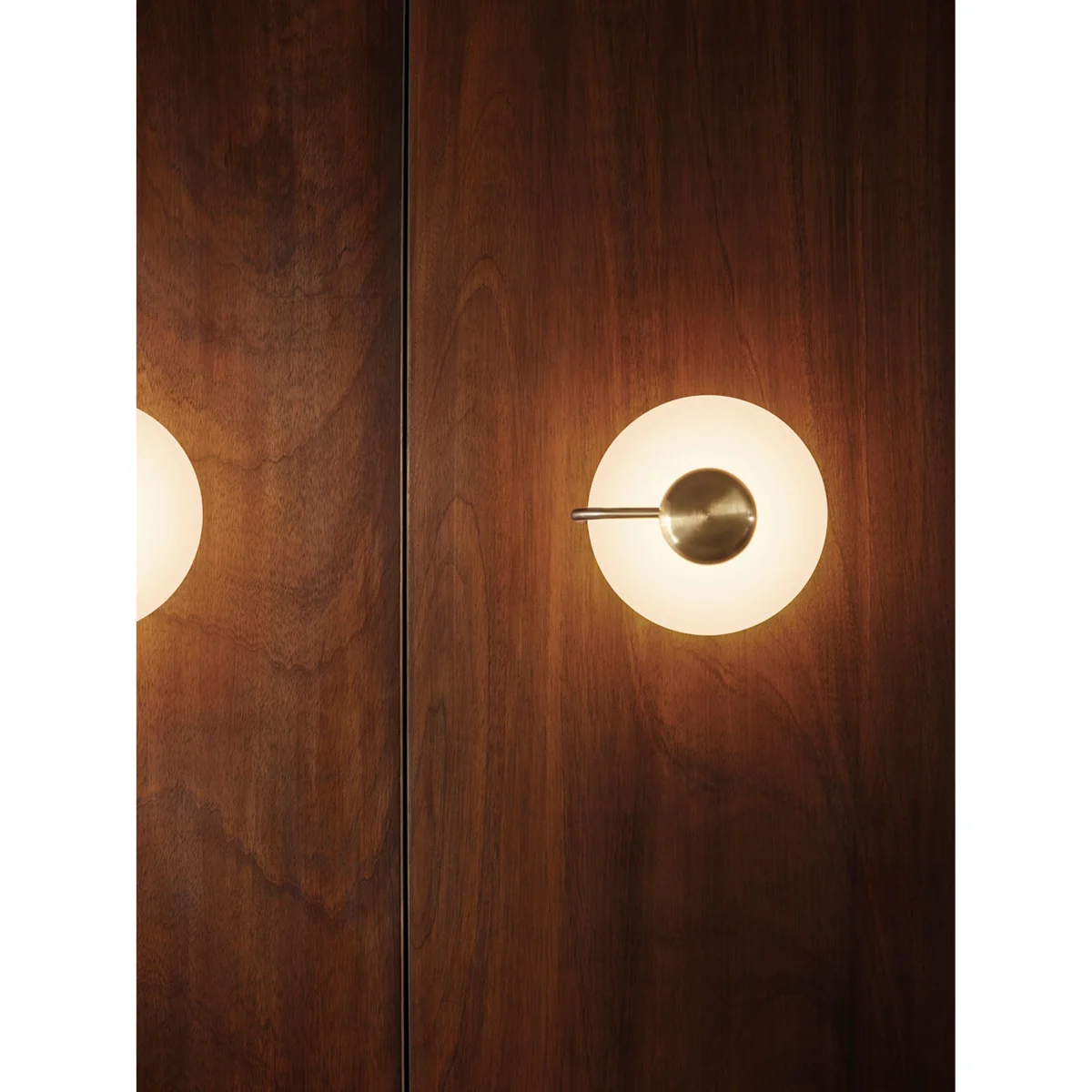 Dimmable LED Wall Lamp Tratto – image 4