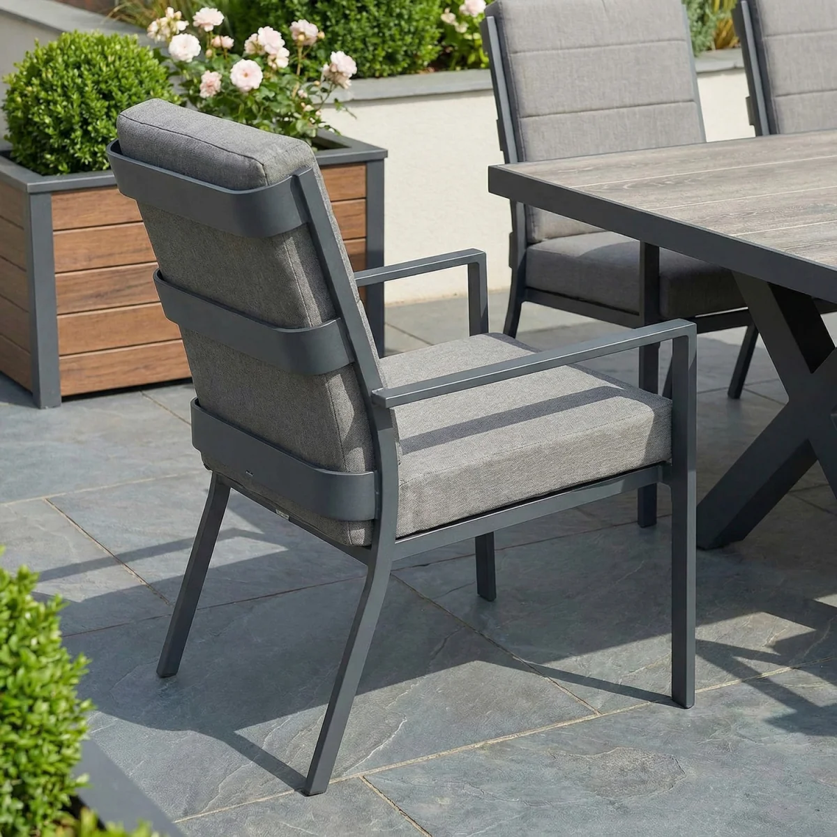 Sydney 8 Seat Rectangular Garden Dining Set - Grey – image 11