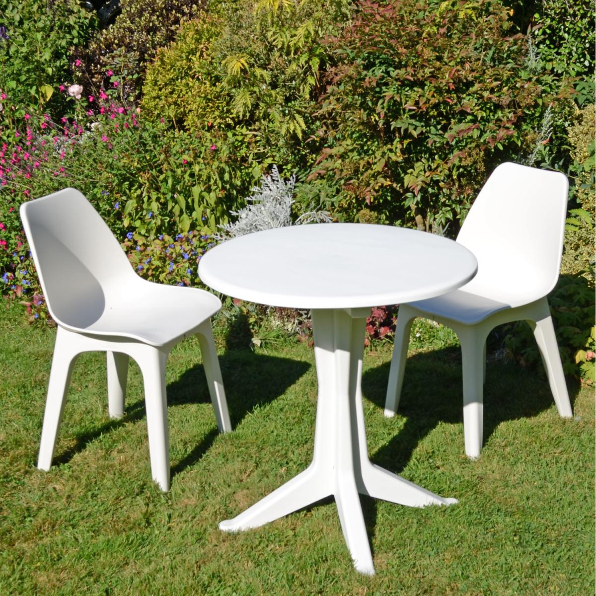 Levante Bistro Table With Eolo Chair - White