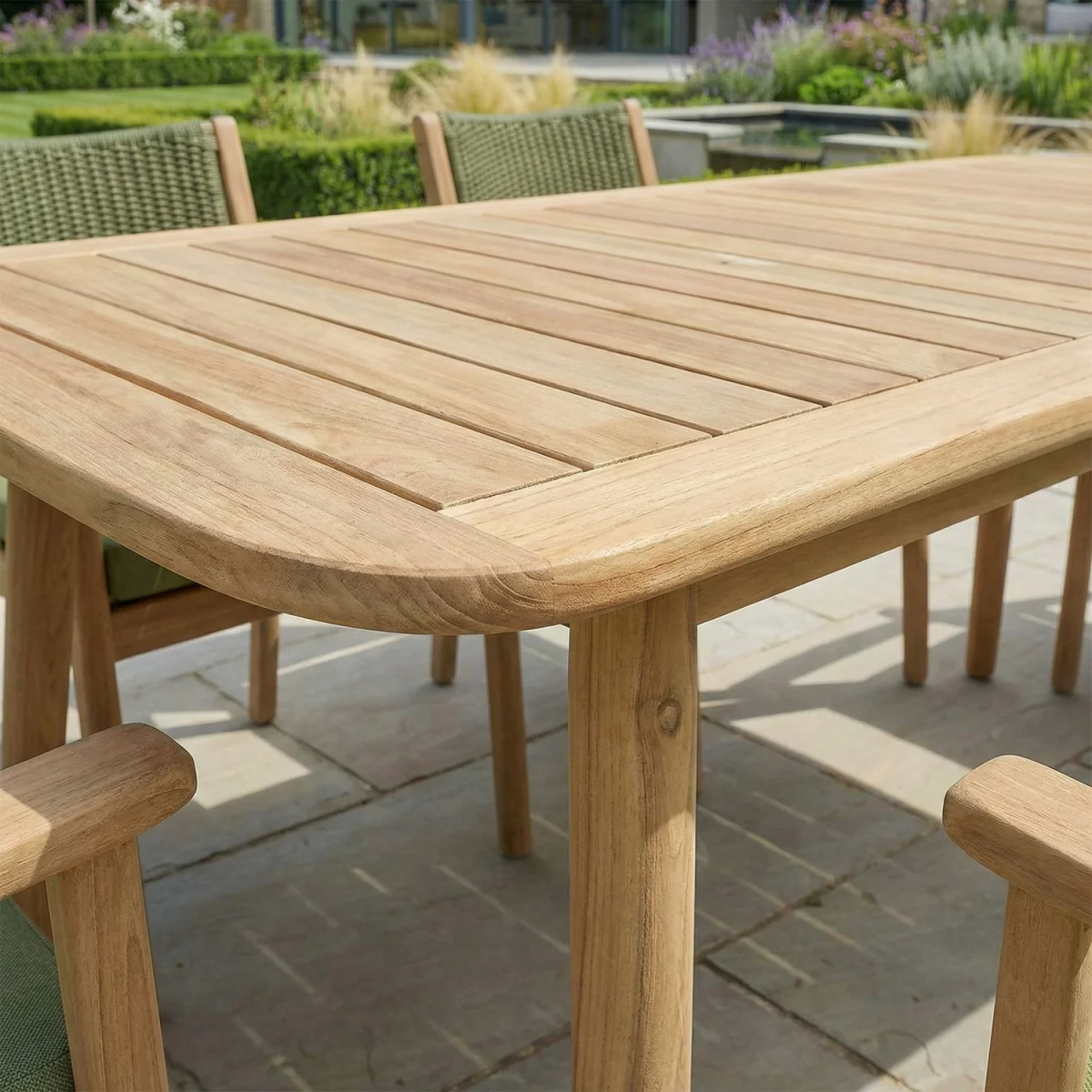 Tetbury 8 Seat Rectangular Garden Dining Set - Brown – image 6