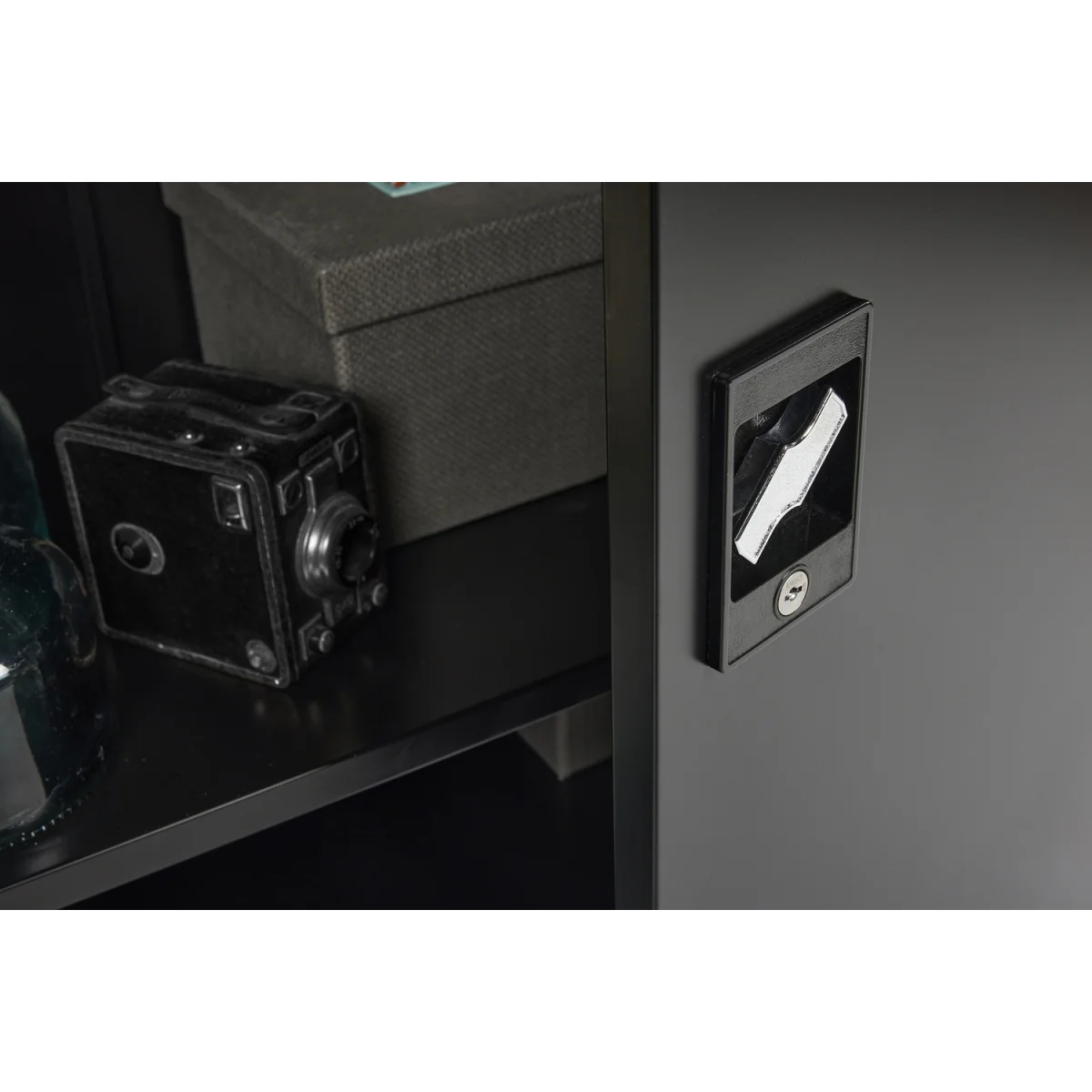 FC-A9W-V2-Black_900 - White – image 2