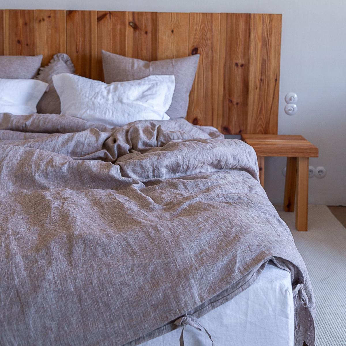 Teddy Tied Linen Duvet Cover Set – image 4