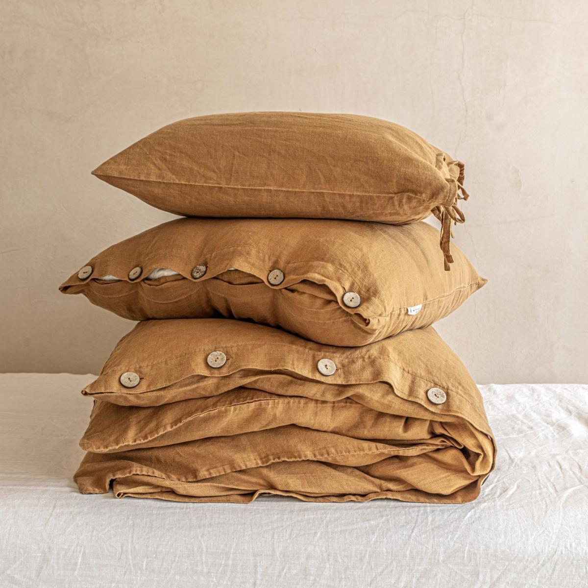 Cinnamon Buttoned Linen Duvet Cover Set – image 2