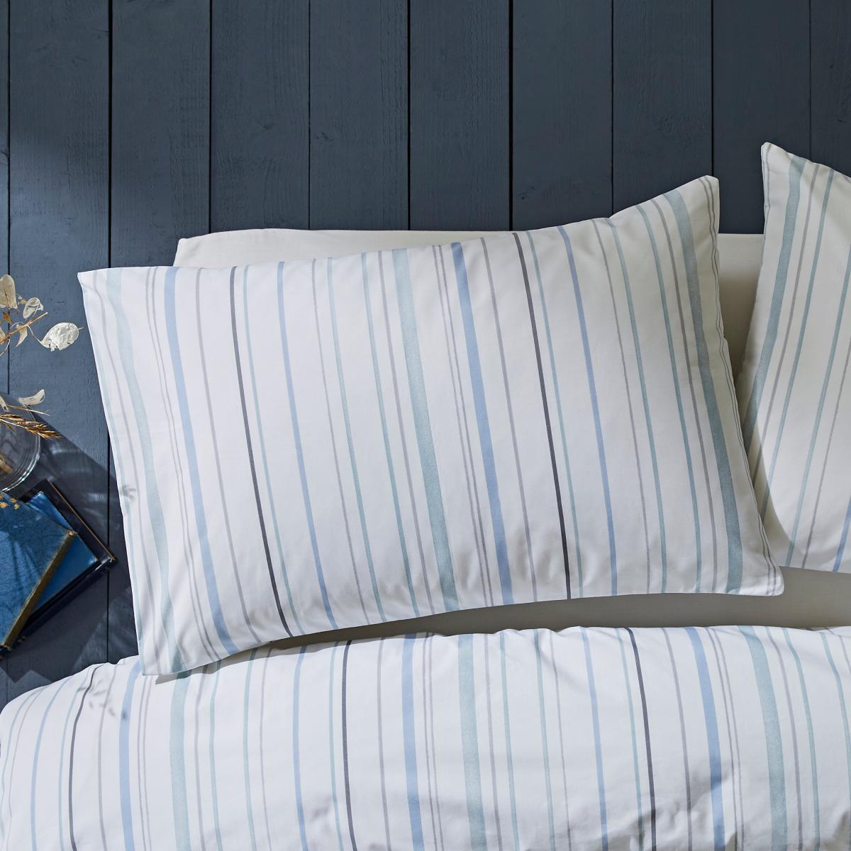 Nature's Journal 100% Cotton Duvet Cover and Pillowcase Set Blue – image 3