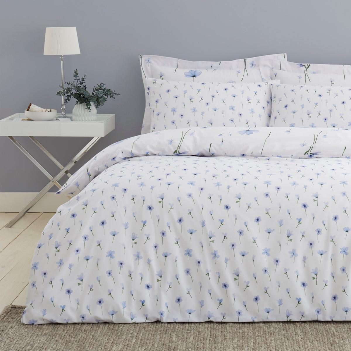 Maddie Blue Floral Reversible Duvet Cover and Pillowcase Set White and Blue – image 2
