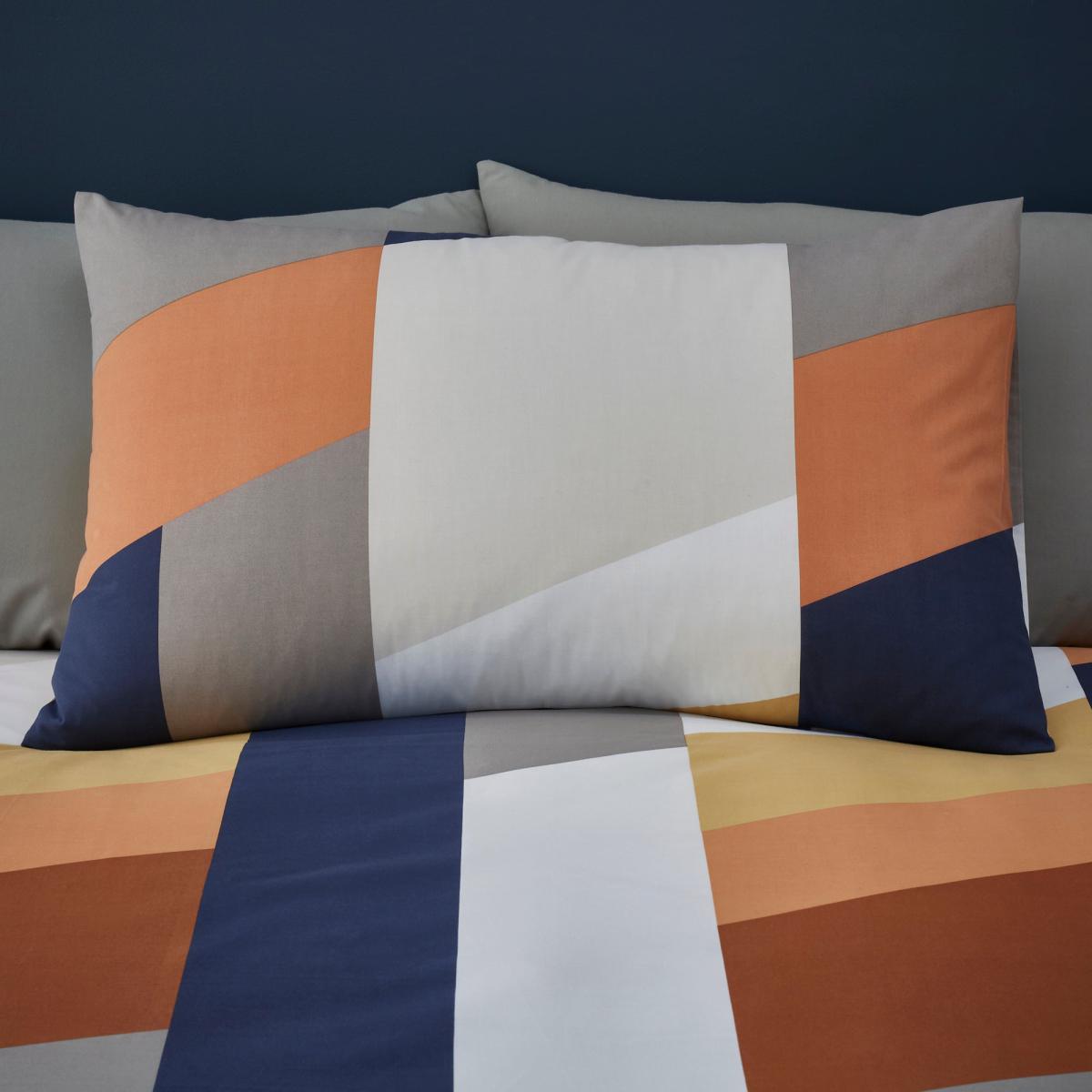 Laken Reversible Duvet Cover and Pillowcase Set MultiColoured – image 3