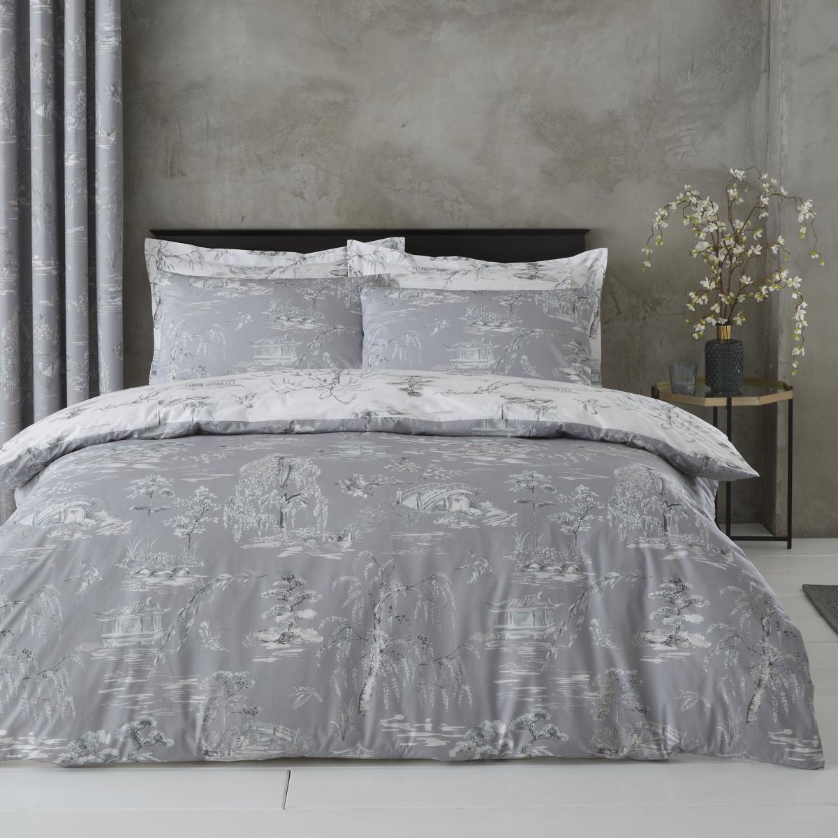 Chinoiserie Grey Reversible Duvet Cover and Pillowcase Set Grey – image 2
