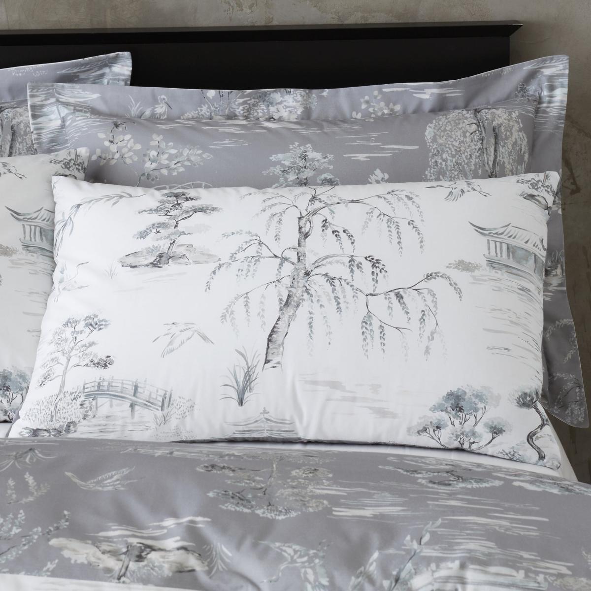 Chinoiserie Grey Reversible Duvet Cover and Pillowcase Set Grey – image 6