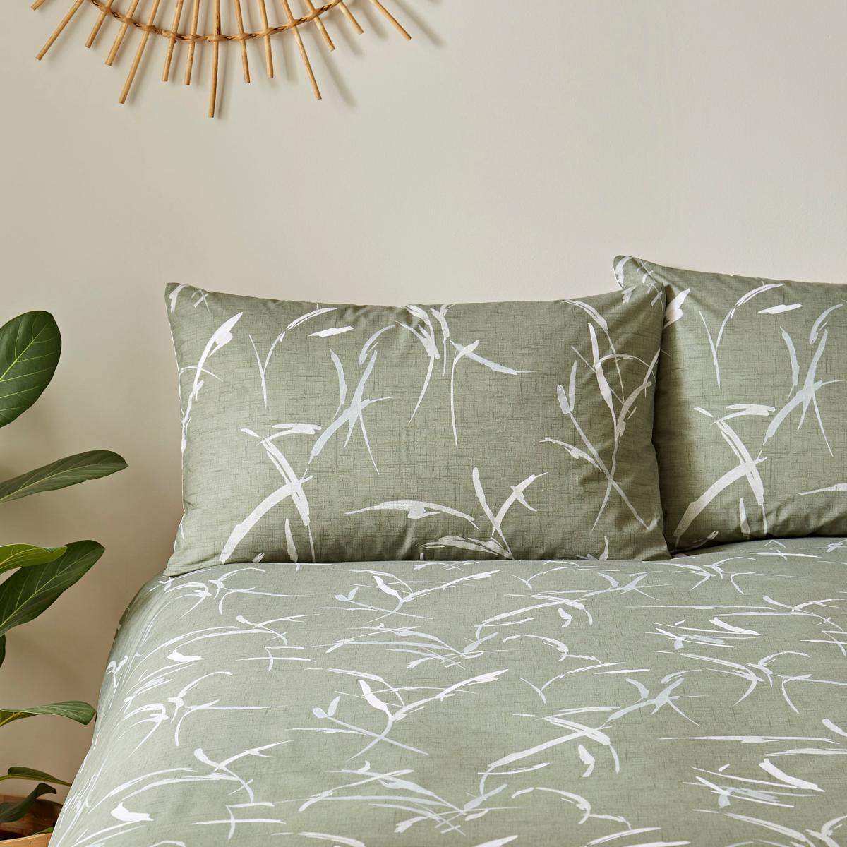 Sadie Leaves and Trees Green 100% Organic Cotton Reversible Duvet Cover and Pillowcase Set Green/White – image 4