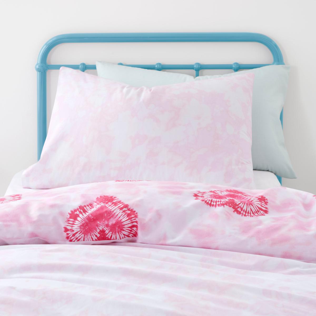 Tie Dye Hearts Duvet Cover and Pillowcase Set Pink – image 4