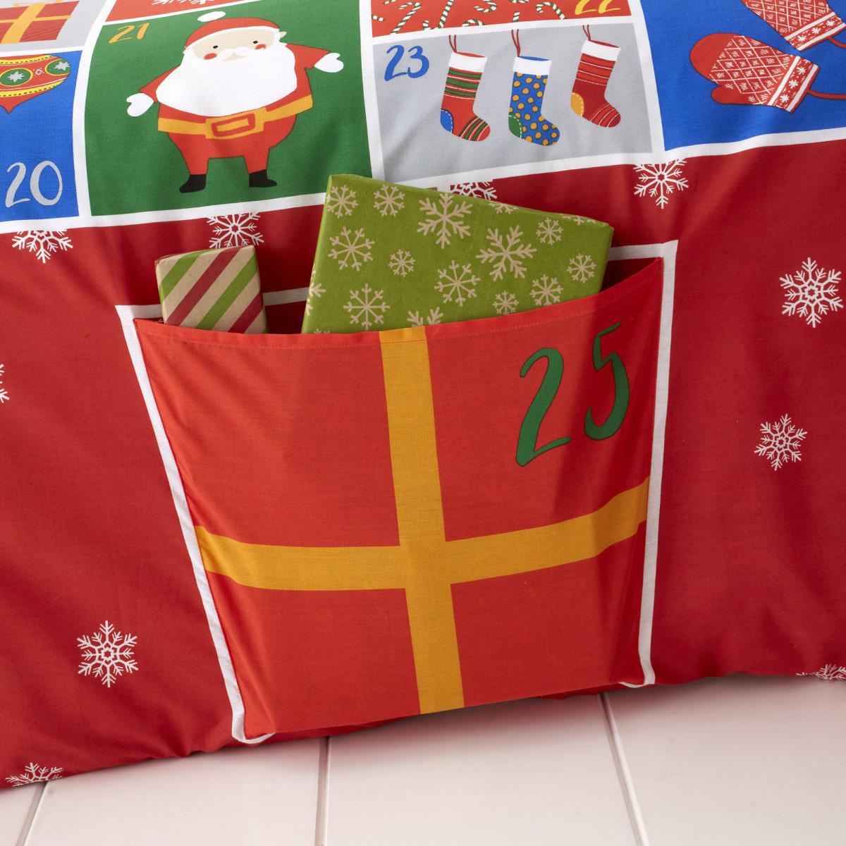 Catherine Lansfield Countdown to Christmas Red Duvet Cover and Pillowcase Set MultiColoured – image 4