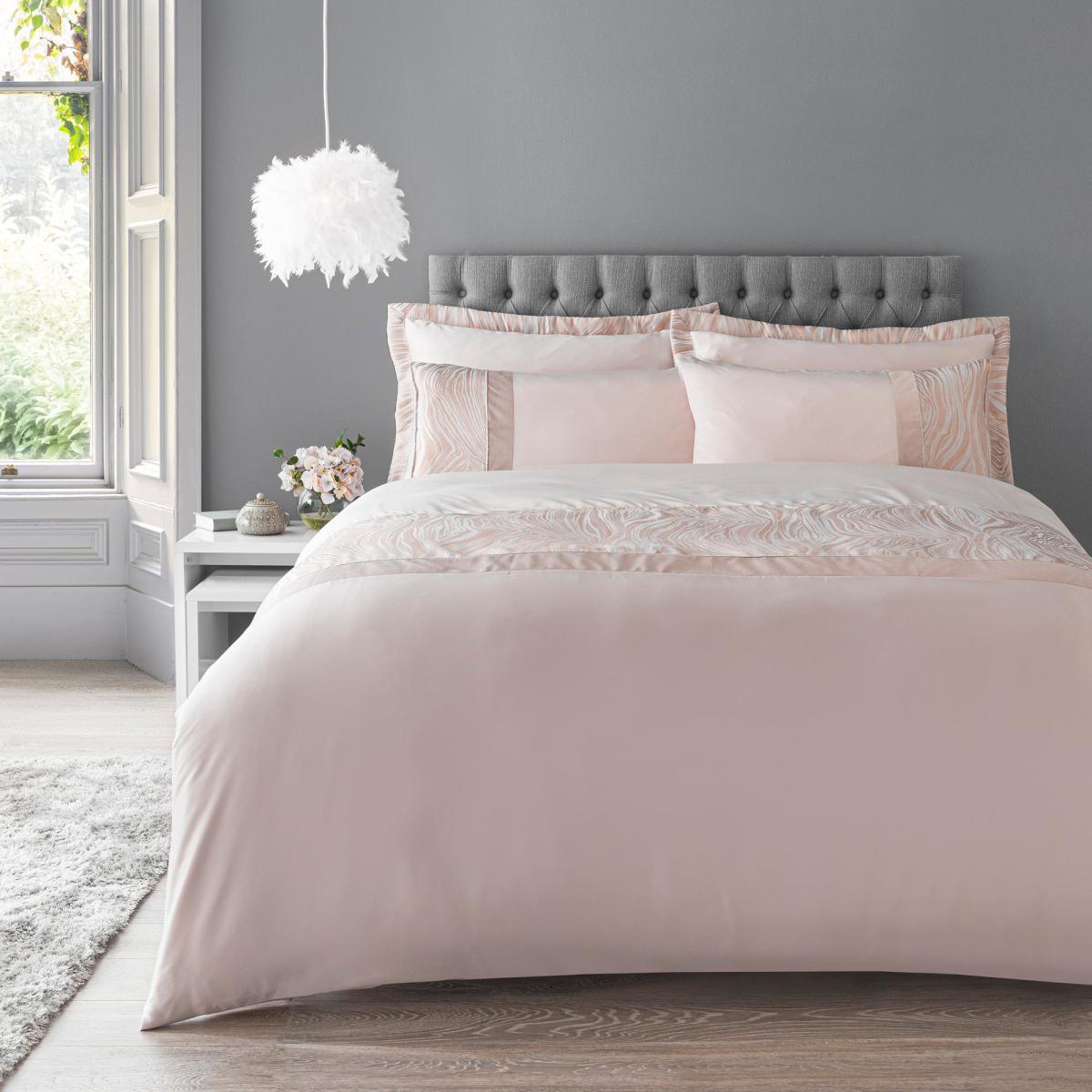 Keeley Pink Jacquard Duvet Cover and Pillowcase Set Blush – image 2