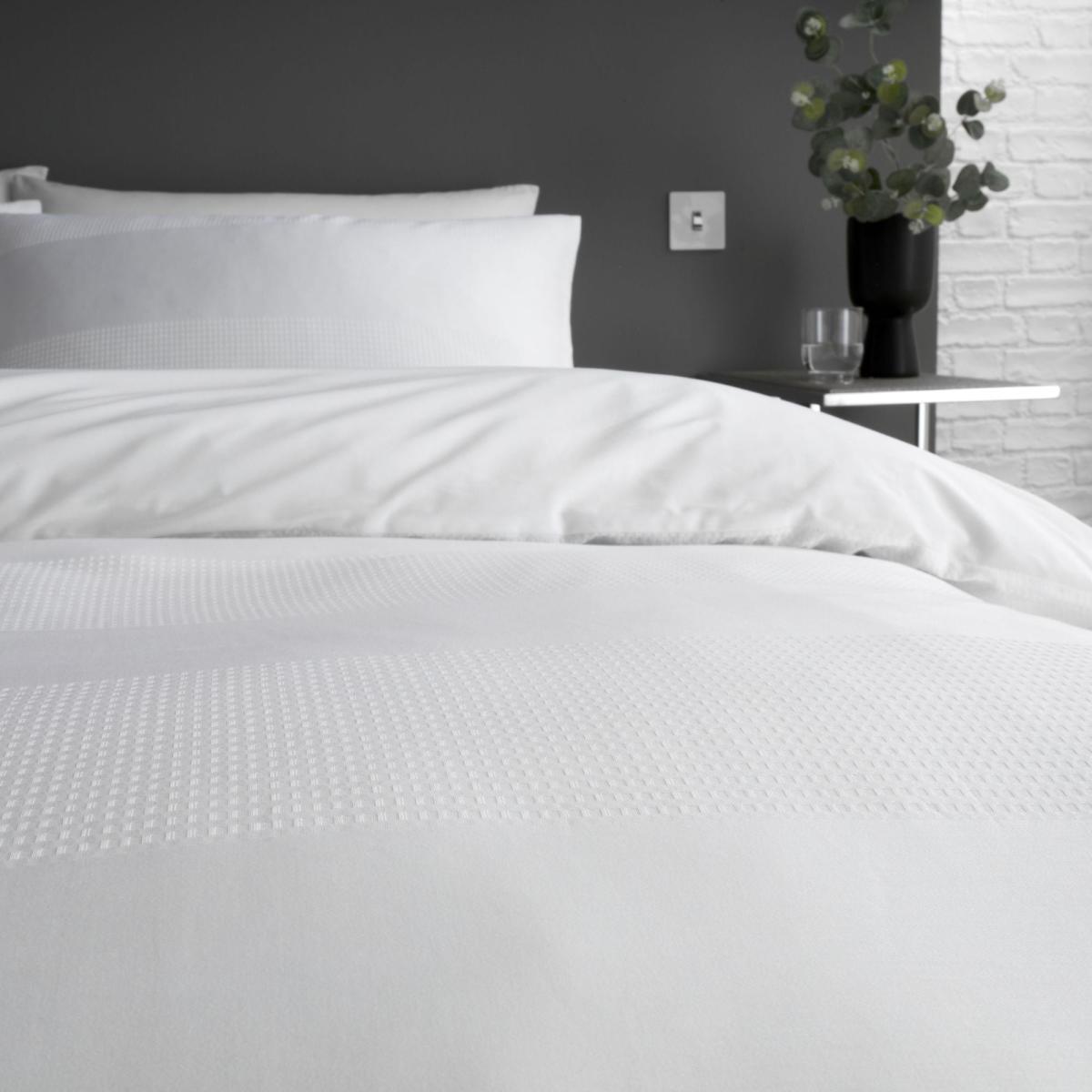 Content by Conran Waffle Stripe 100% Cotton Duvet Cover and Pillowcase Set White – image 4