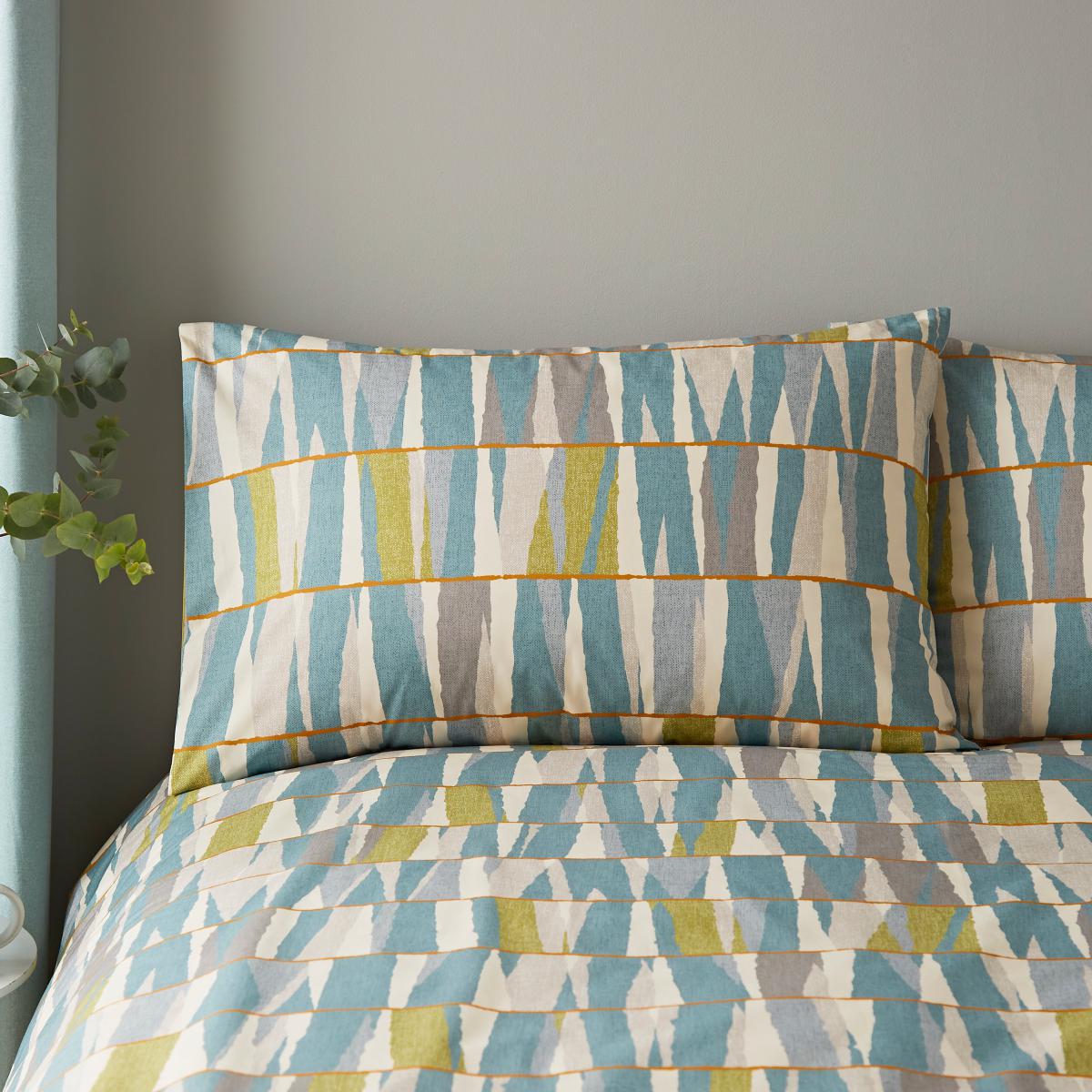 Elements Kolla Blue Duvet Cover and Pillowcase Set Blue – image 3