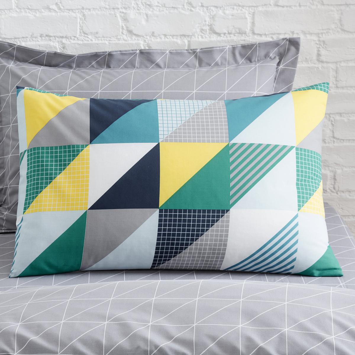 Geo Green 2 Pack Duvet Cover and Pillowcase Set Green / Grey – image 7