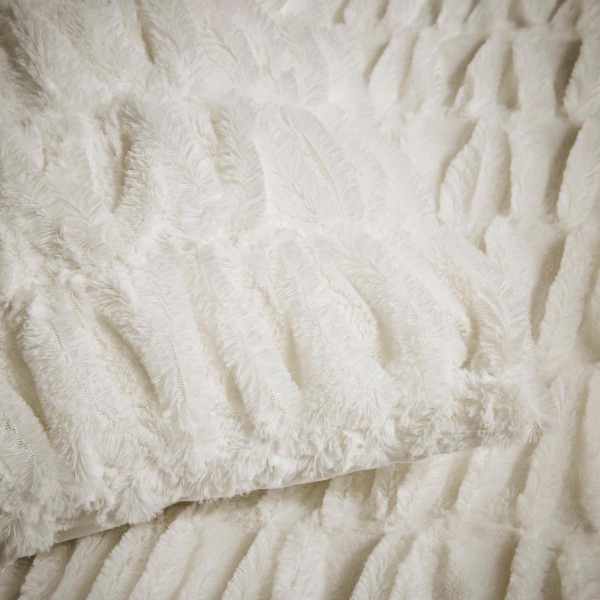 Cream Faux Fur Seersucker Duvet Cover and Pillowcase Set Cream – image 3