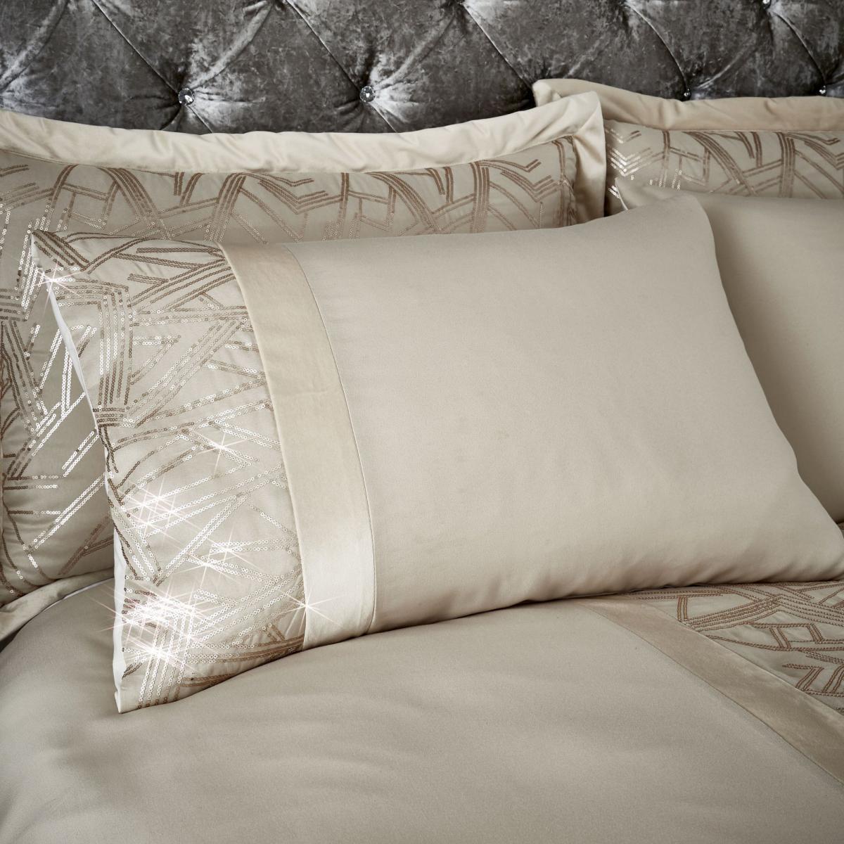 Catherine Lansfield Velvet Sparkle Champagne Duvet Cover and Pillowcase Set Champagne – image 2